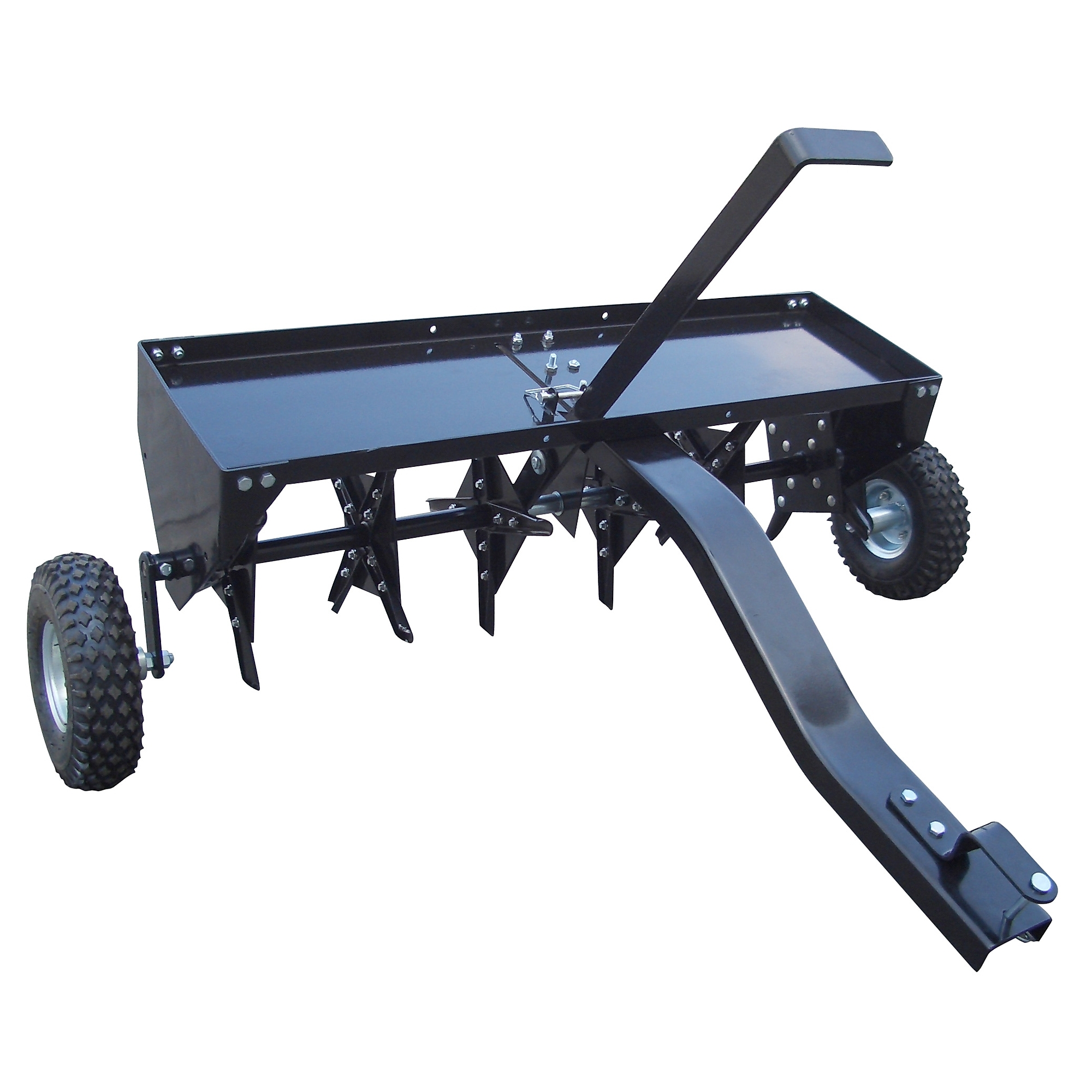 Yard Tuff 40in. Plug Aerator, 24 Coring Plugs, Pneumatic Tires, Model# AE-40T